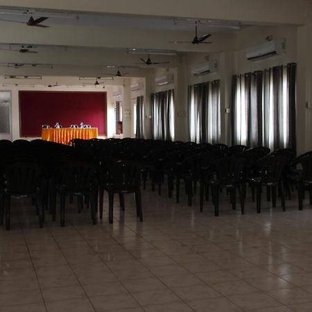 Hotel Balaji Residency Erode Buitenkant foto